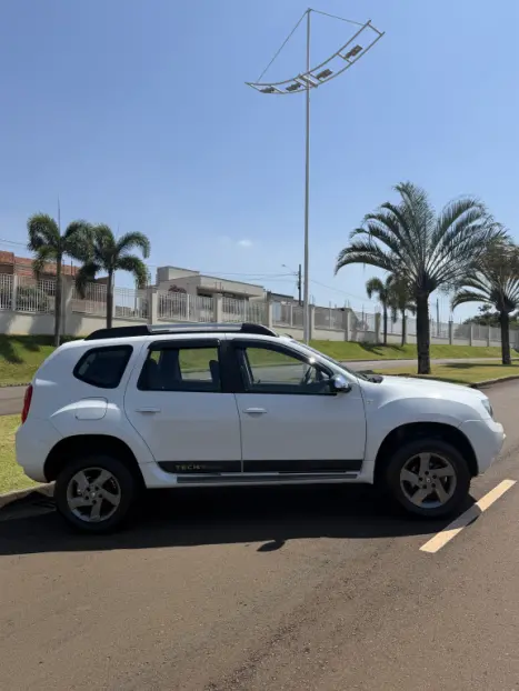 RENAULT Duster 1.6 16V 4P FLEX DYNAMIQUE, Foto 6