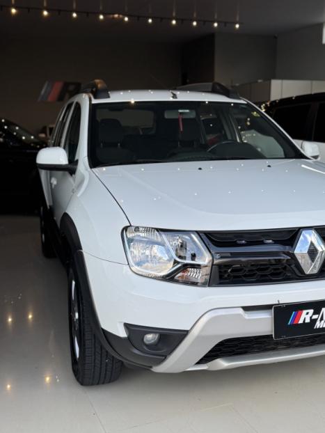 RENAULT Duster 1.6 16V 4P FLEX DYNAMIQUE AUTOM�TICO CVT, Foto 1
