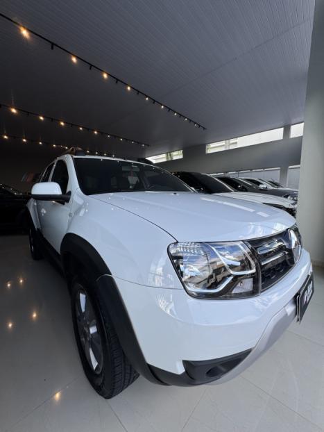 RENAULT Duster 1.6 16V 4P FLEX DYNAMIQUE AUTOM�TICO CVT, Foto 6