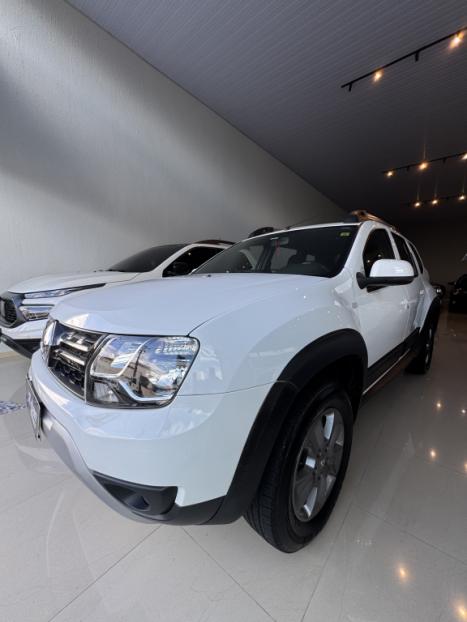 RENAULT Duster 1.6 16V 4P FLEX DYNAMIQUE AUTOM�TICO CVT, Foto 8