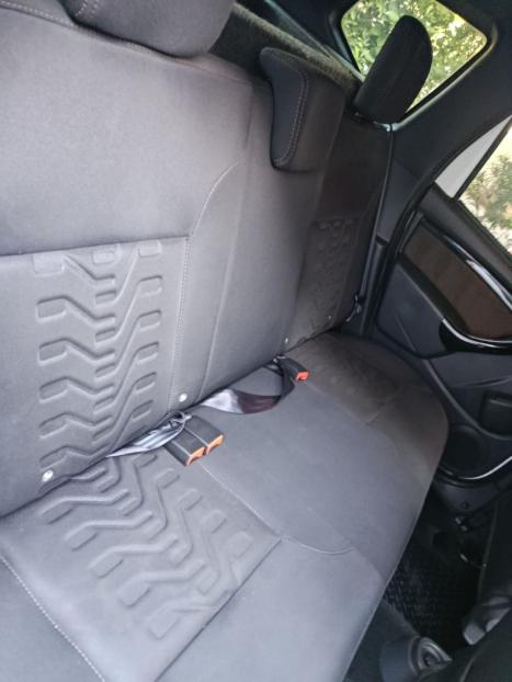 RENAULT Duster 1.6 16V 4P FLEX DYNAMIQUE AUTOM�TICO CVT, Foto 8