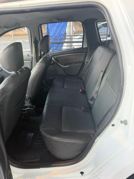 RENAULT Duster 1.6 16V 4P FLEX TECH ROAD, Foto 9