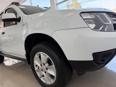 RENAULT Duster 1.6 16V 4P FLEX DYNAMIQUE AUTOM�TICO CVT, Foto 7