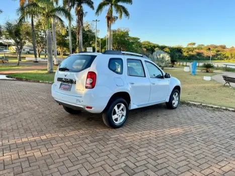 RENAULT Duster 2.0 16V 4P FLEX DYNAMIQUE AUTOMTICO, Foto 8