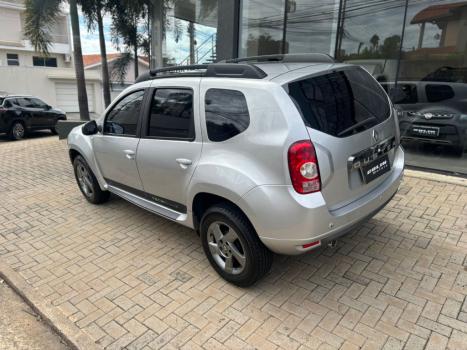 RENAULT Duster 2.0 16V 4P FLEX DYNAMIQUE AUTOM�TICO, Foto 4