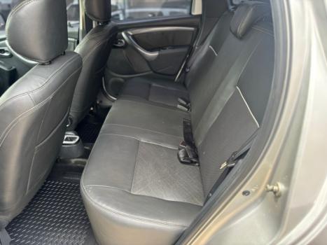 RENAULT Duster 2.0 16V 4P FLEX DYNAMIQUE AUTOM�TICO, Foto 8
