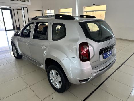 RENAULT Duster 2.0 16V 4P FLEX DYNAMIQUE AUTOM�TICO, Foto 4