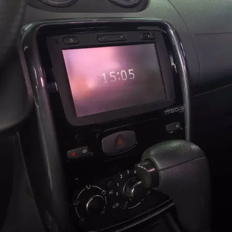 RENAULT Duster 2.0 16V 4P FLEX TECH ROAD AUTOM�TICO, Foto 3