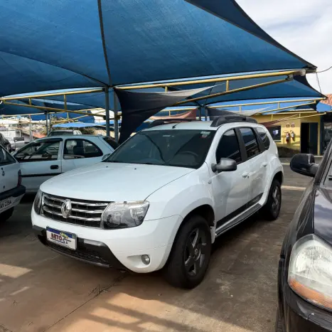 RENAULT Duster 2.0 16V 4P FLEX DYNAMIQUE AUTOM�TICO, Foto 2