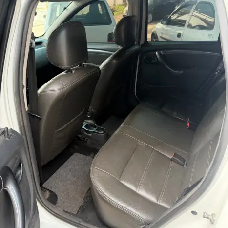 RENAULT Duster 2.0 16V 4P FLEX DYNAMIQUE AUTOM�TICO, Foto 6