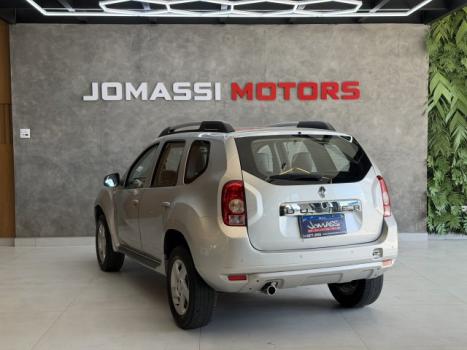 RENAULT Duster 2.0 16V 4P FLEX DYNAMIQUE AUTOM�TICO, Foto 8