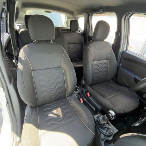 RENAULT Duster 2.0 16V 4P FLEX DYNAMIQUE AUTOM�TICO, Foto 12