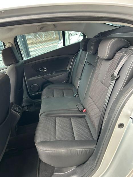 RENAULT Fluence 2.0 16V 4P FLEX DYNAMIQUE AUTOMTICO, Foto 9