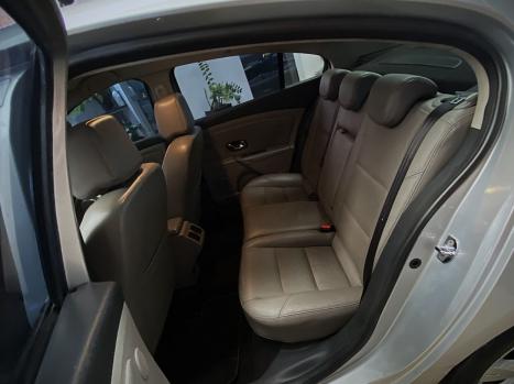RENAULT Fluence 2.0 16V 4P FLEX PRIVILGE AUTOMTICO, Foto 8
