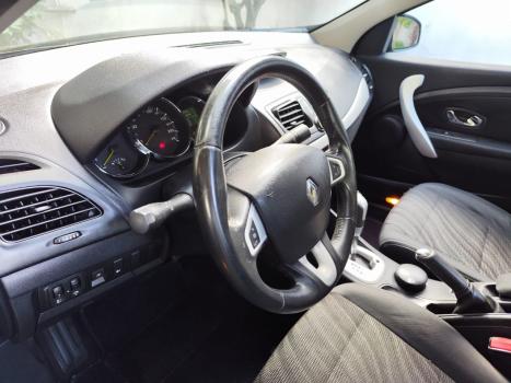 RENAULT Fluence 2.0 16V 4P FLEX DYNAMIQUE AUTOM�TICO, Foto 2