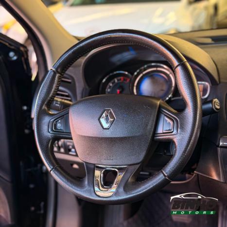 RENAULT Fluence 2.0 16V 4P FLEX DYNAMIQUE AUTOM�TICO, Foto 6