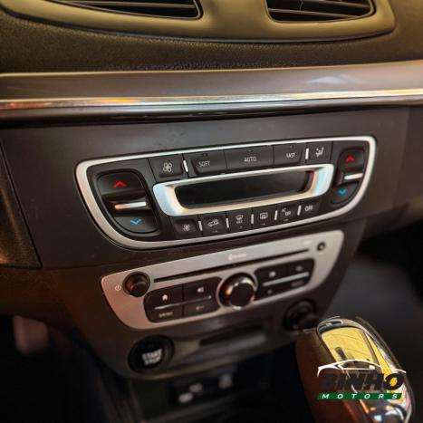 RENAULT Fluence 2.0 16V 4P FLEX DYNAMIQUE AUTOM�TICO, Foto 11