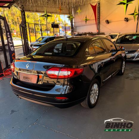 RENAULT Fluence 2.0 16V 4P FLEX DYNAMIQUE AUTOM�TICO, Foto 12