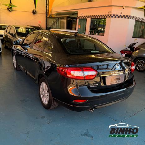 RENAULT Fluence 2.0 16V 4P FLEX DYNAMIQUE AUTOM�TICO, Foto 13