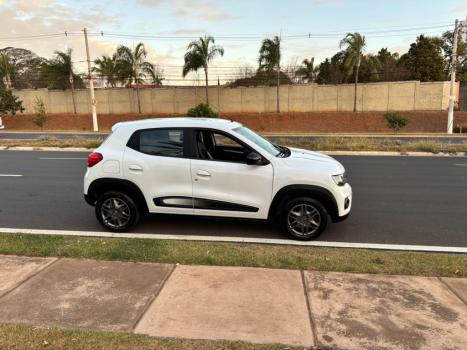 RENAULT Kwid 1.0 12V 4P SCE FLEX INTENSE, Foto 5