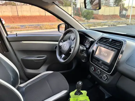RENAULT Kwid 1.0 12V 4P SCE FLEX INTENSE, Foto 7