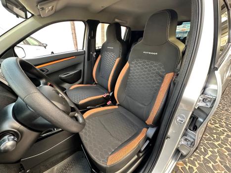 RENAULT Kwid 1.0 12V 4P SCE FLEX OUTSIDER, Foto 8