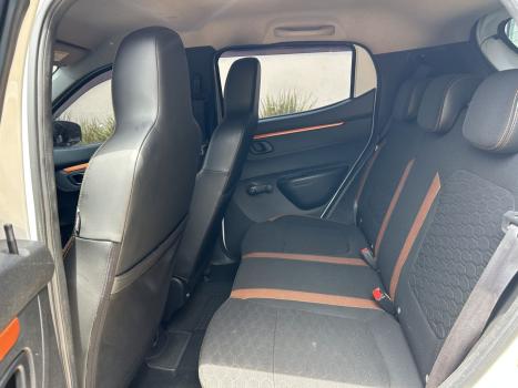 RENAULT Kwid 1.0 12V 4P SCE FLEX OUTSIDER, Foto 9 RENAULT Kwid 1.0 12V 4P SCE FLEX OUTSIDER, Foto 9