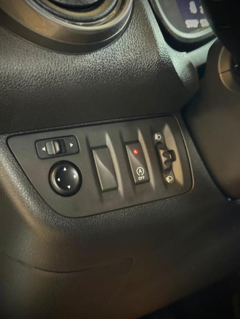 RENAULT Kwid 1.0 12V 4P SCE FLEX OUTSIDER, Foto 13