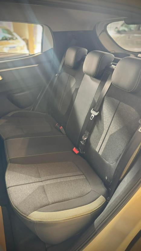 RENAULT Kwid 1.0 12V 4P SCE FLEX OUTSIDER, Foto 15