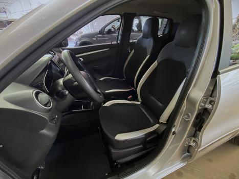 RENAULT Kwid 1.0 12V 4P SCE FLEX INTENSE, Foto 7