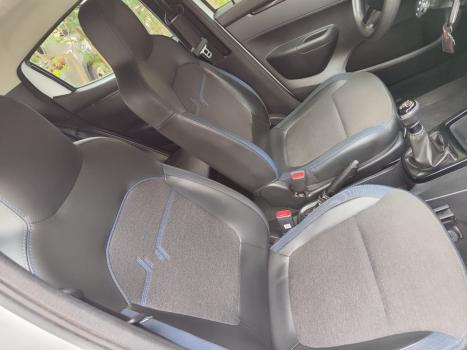 RENAULT Kwid 1.0 12V 4P SCE FLEX INTENSE, Foto 3