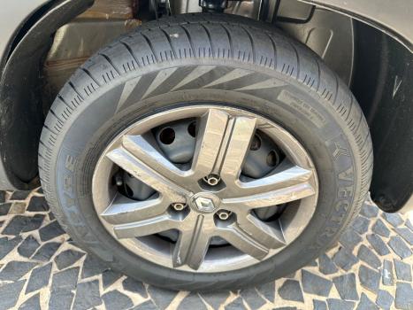 RENAULT Kwid 1.0 12V 4P SCE FLEX ZEN, Foto 11