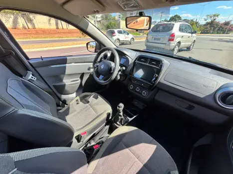 RENAULT Kwid 1.0 12V 4P SCE FLEX OUTSIDER, Foto 8
