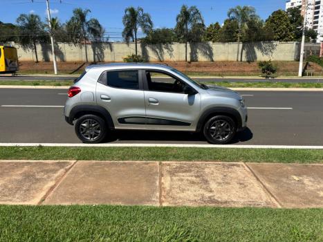 RENAULT Kwid 1.0 12V 4P SCE FLEX INTENSE, Foto 2