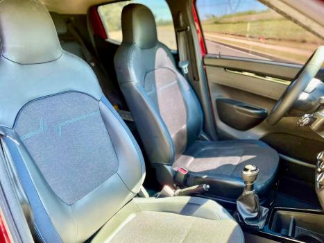 RENAULT Kwid 1.0 12V 4P SCE FLEX INTENSE, Foto 13