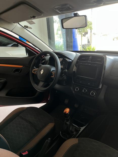 RENAULT Kwid 1.0 12V 4P SCE FLEX OUTSIDER, Foto 10