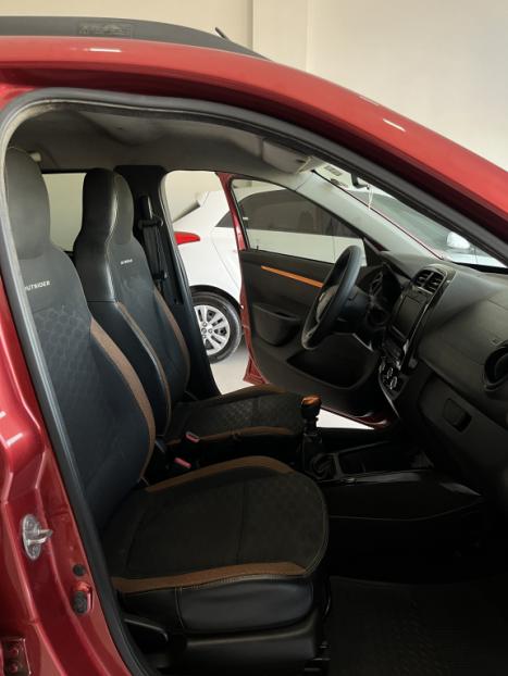 RENAULT Kwid 1.0 12V 4P SCE FLEX OUTSIDER, Foto 12