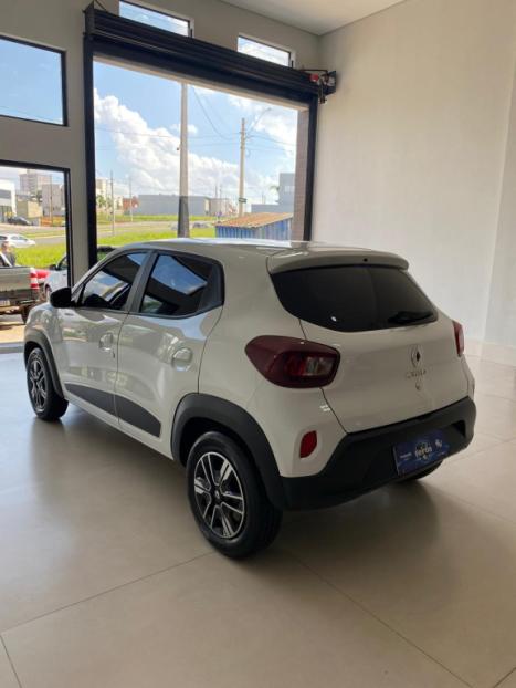 RENAULT Kwid 1.0 12V 4P SCE FLEX INTENSE, Foto 5