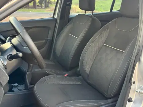 RENAULT Logan 1.0 12V 4P FLEX SCE ZEN, Foto 9