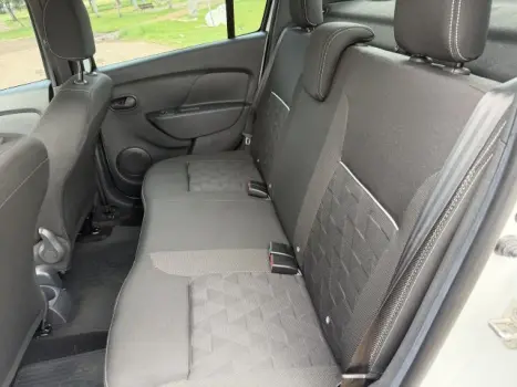 RENAULT Logan 1.0 12V 4P FLEX SCE ZEN, Foto 11