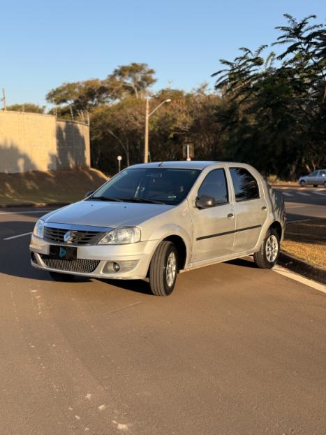 RENAULT Logan 1.0 16V 4P FLEX AUTHENTIQUE, Foto 3