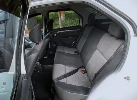 RENAULT Logan 1.6 4P FLEX EXPRESSION, Foto 8