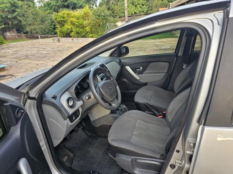 RENAULT Logan 1.6 4P  EXPRESSION, Foto 6