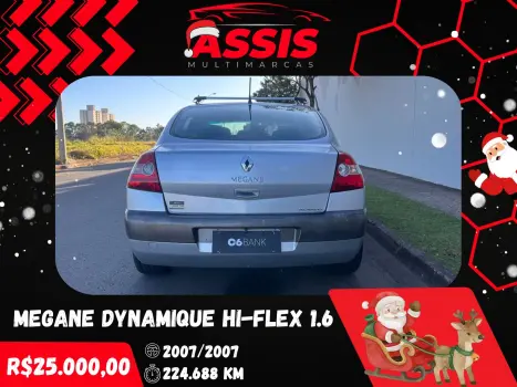 RENAULT Megane Sedan , Foto 6