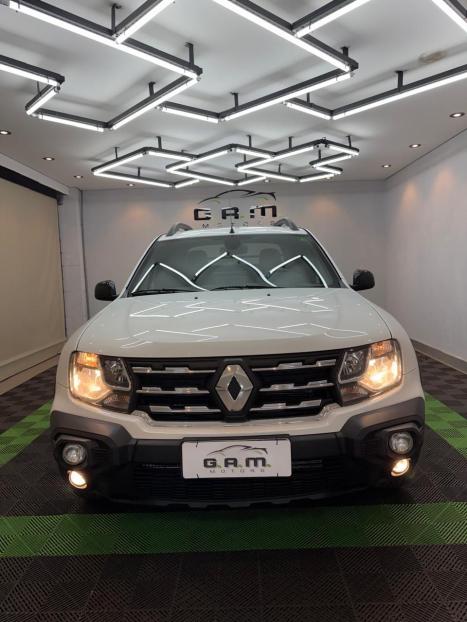 RENAULT Oroch 1.3 16V 4P OUTSIDER TURBO TCe AUTOMÁTICO CVT, Foto 2