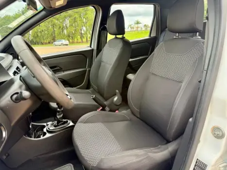 RENAULT Oroch 1.6 16V 4P FLEX PRO, Foto 10