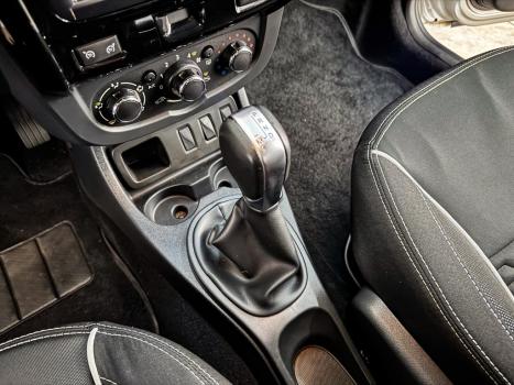 RENAULT Oroch 2.0 16V 4P FLEX DYNAMIQUE AUTOMTICO, Foto 12