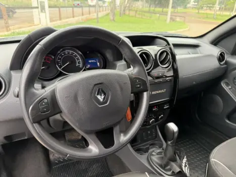 RENAULT Oroch 2.0 16V 4P FLEX DYNAMIQUE AUTOM�TICO, Foto 10