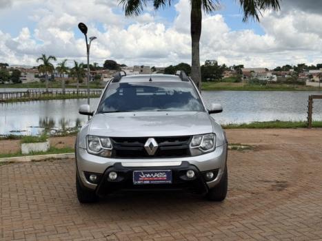 RENAULT Oroch 2.0 16V 4P FLEX DYNAMIQUE AUTOM�TICO, Foto 2