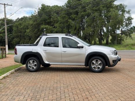 RENAULT Oroch 2.0 16V 4P FLEX DYNAMIQUE AUTOM�TICO, Foto 4